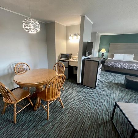 Countryside Inn & Suites Omaha East-Council Bluffs Ia חדר תמונה