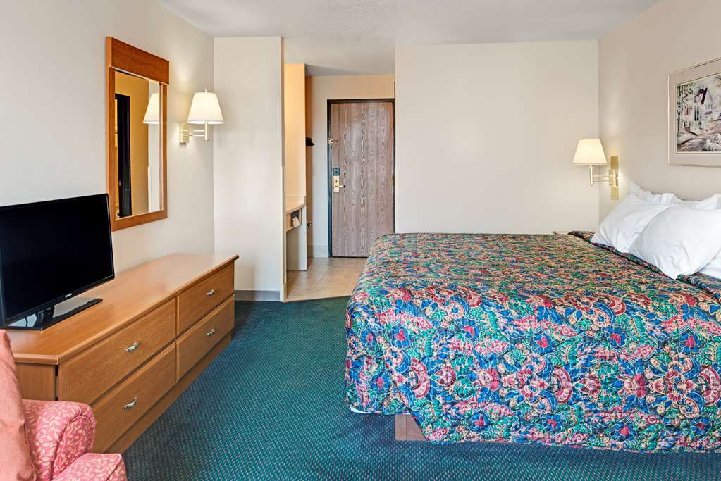 Countryside Inn & Suites Omaha East-Council Bluffs Ia חדר תמונה