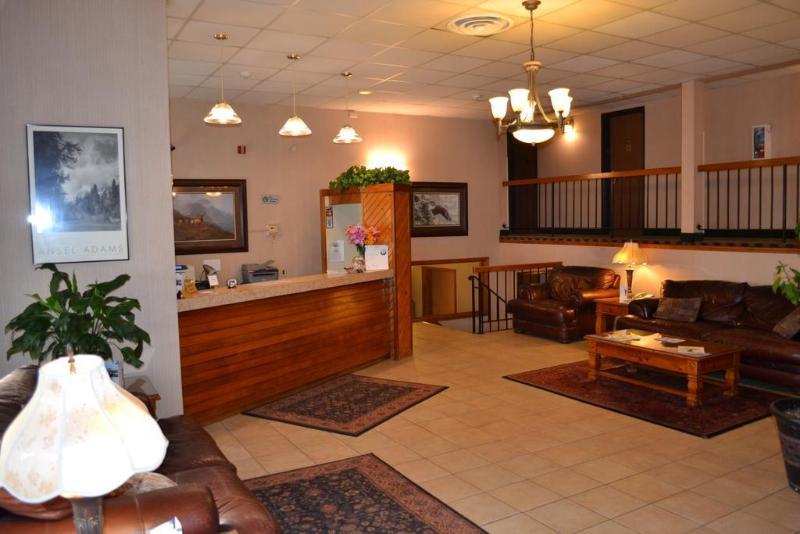 Countryside Inn & Suites Omaha East-Council Bluffs Ia מראה חיצוני תמונה