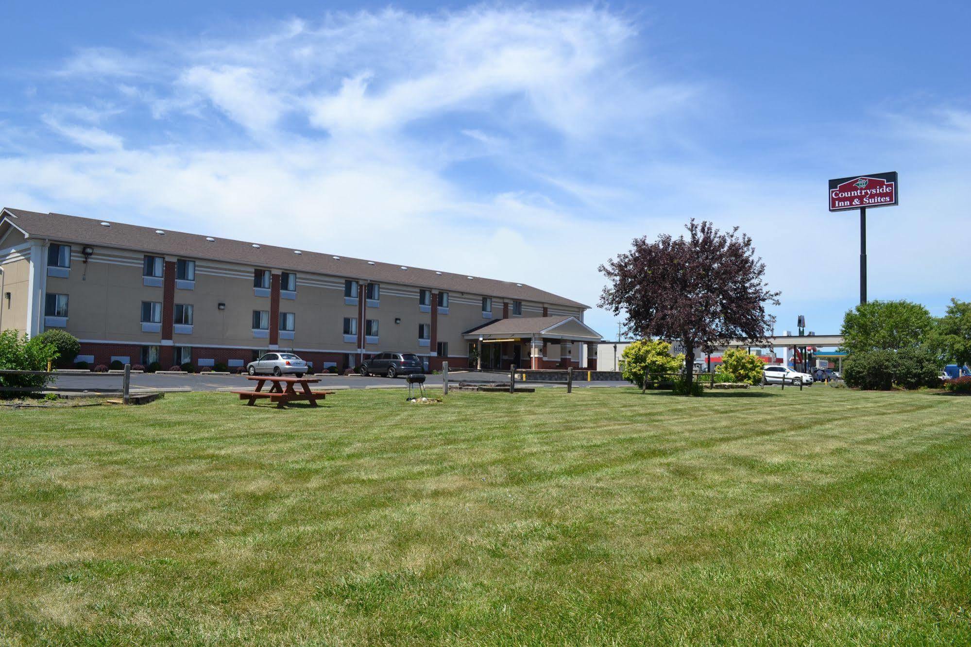 Countryside Inn & Suites Omaha East-Council Bluffs Ia מראה חיצוני תמונה