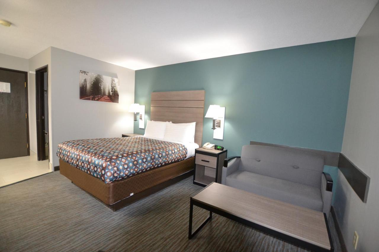 Countryside Inn & Suites Omaha East-Council Bluffs Ia מראה חיצוני תמונה