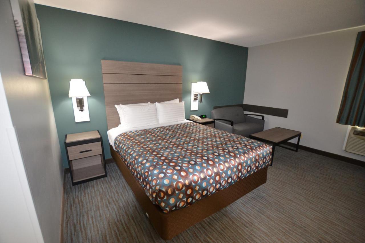 Countryside Inn & Suites Omaha East-Council Bluffs Ia מראה חיצוני תמונה